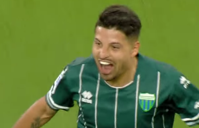 Έσκισε τα... δίχτυα της εστίας του Τζολάκη ο Παλάσιος - Δείτε το γκολ (vid)