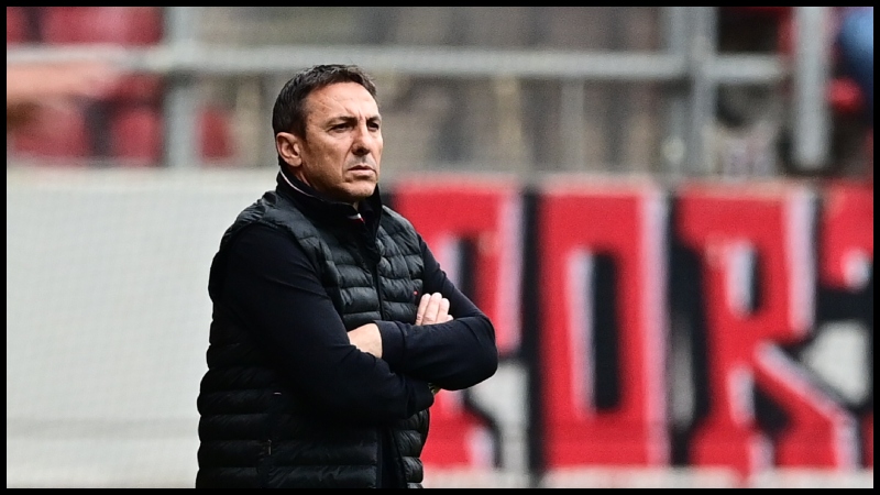 Παπαδόπουλος: «Χάσαμε τη συγκέντρωσή μας εξαιτίας της διακοπής για το VAR»