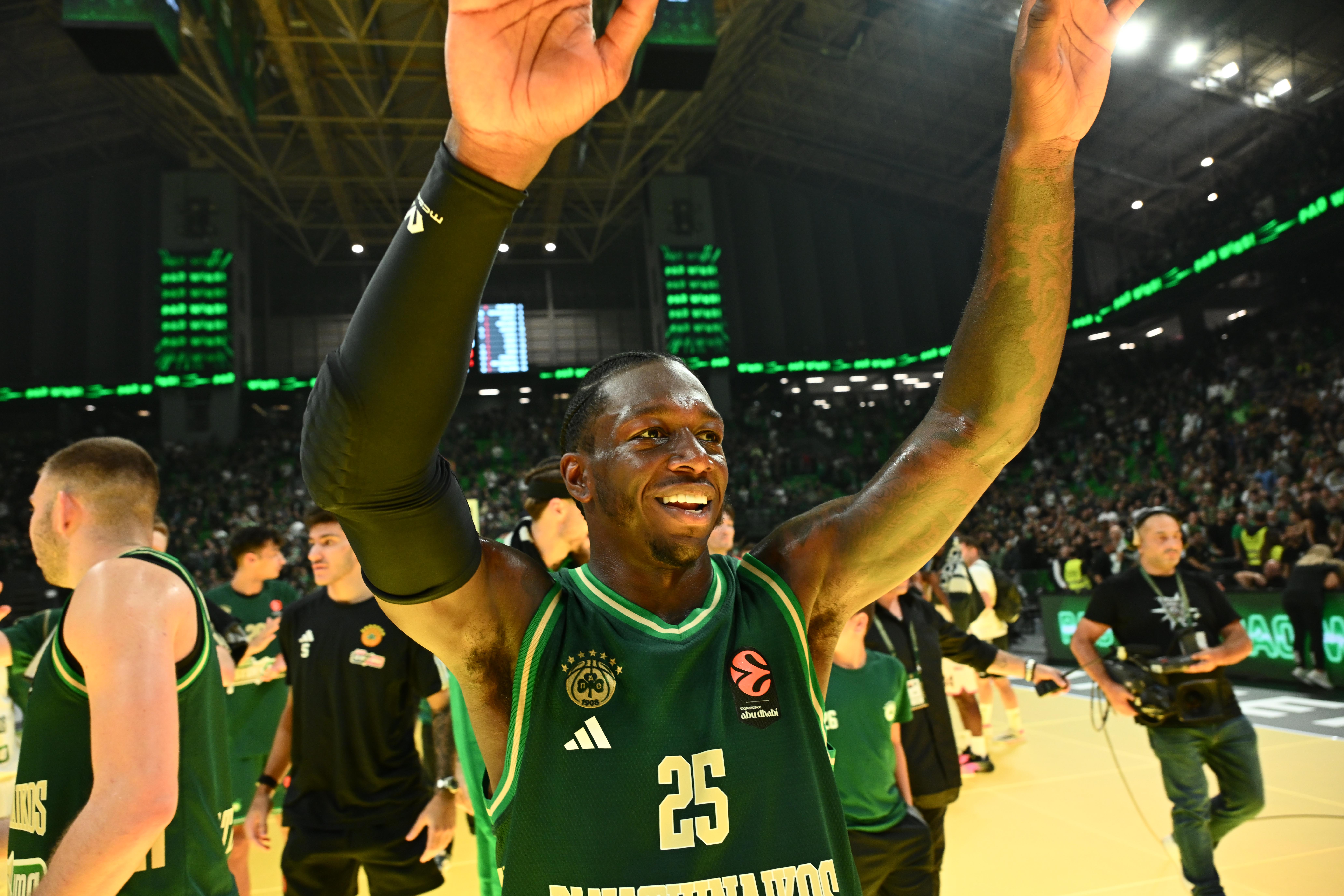 Ο «νέος» Κέντρικ Ναν είναι εδώ - Η έκπληξη που είδαμε στο ξεκίνημα της EuroLeague