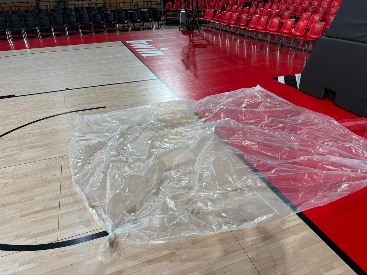 Φωτογραφίες: Πλημμύρισε και πάλι το ΣΕΦ!