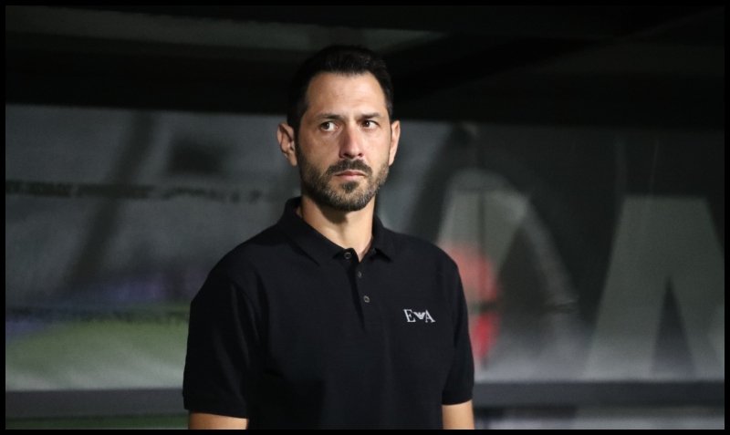 Θέμα ωρών η απόλυση του Γιώργου Πετράκη που μίλησε για «βάζελους»!