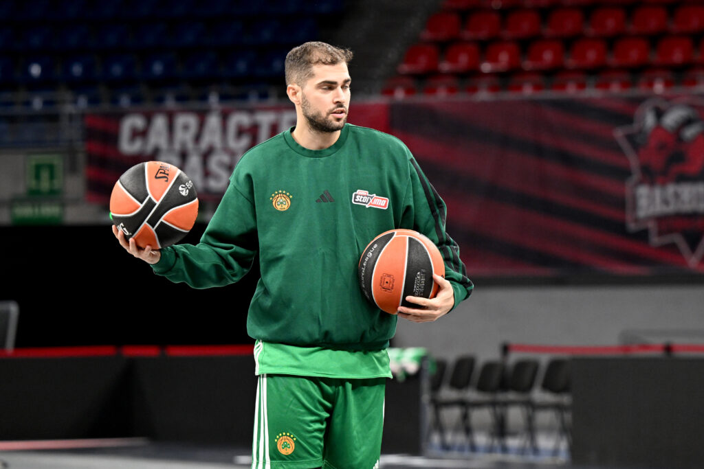 Προπόνηση στη Βιτόρια και αναμονή για την 12άδα του Αταμάν (pics)