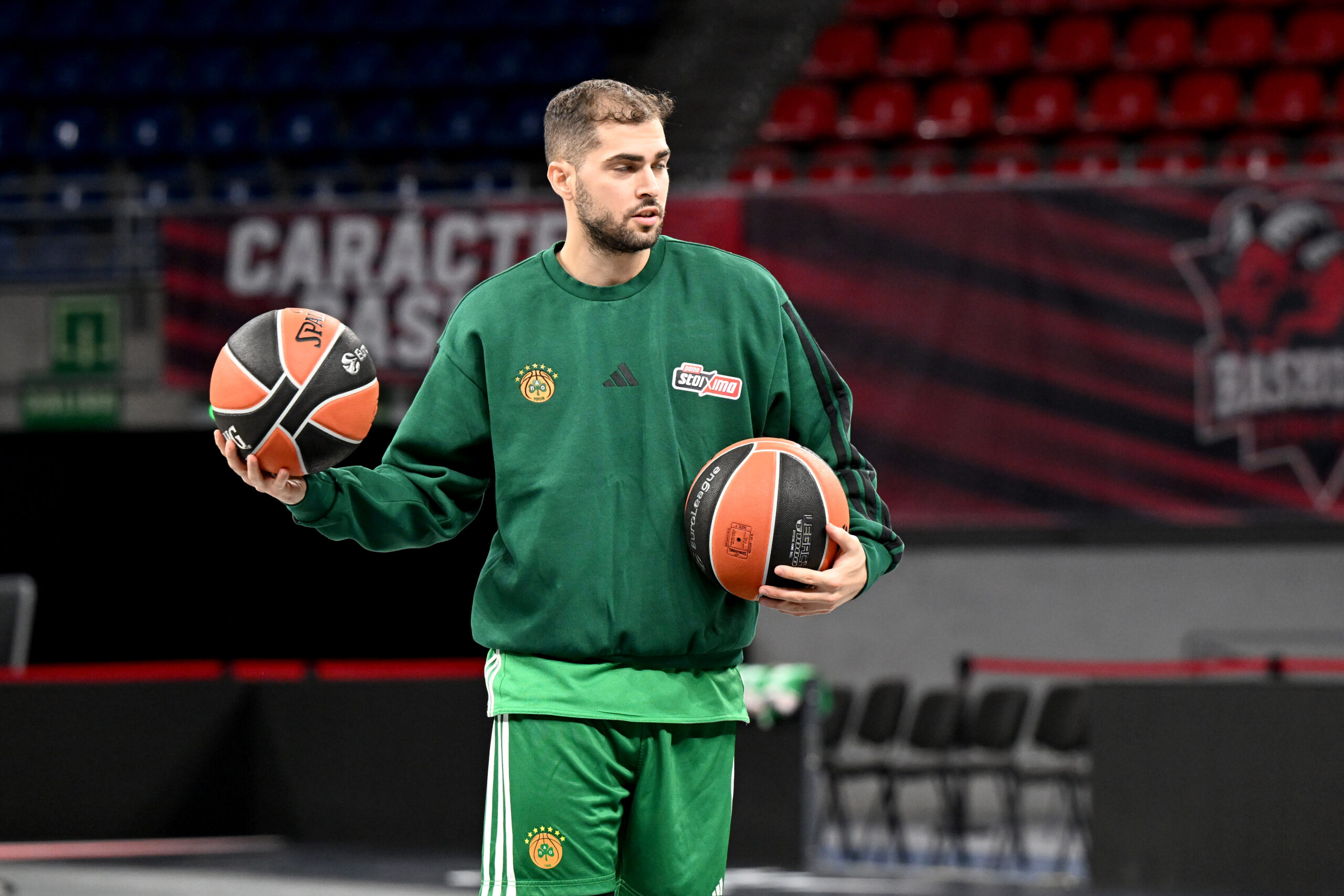 Προπόνηση στη Βιτόρια και αναμονή για την 12άδα του Αταμάν (pics)