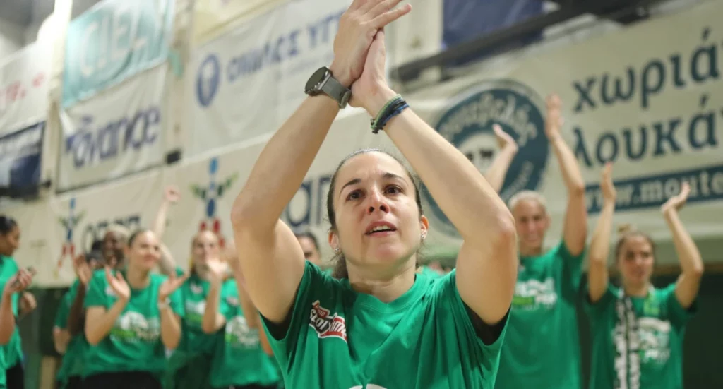 Η μαχήτρια Πέννυ Ρόγκα επιστρέφει στα γήπεδα - Το συγκλονιστικό μήνυμα