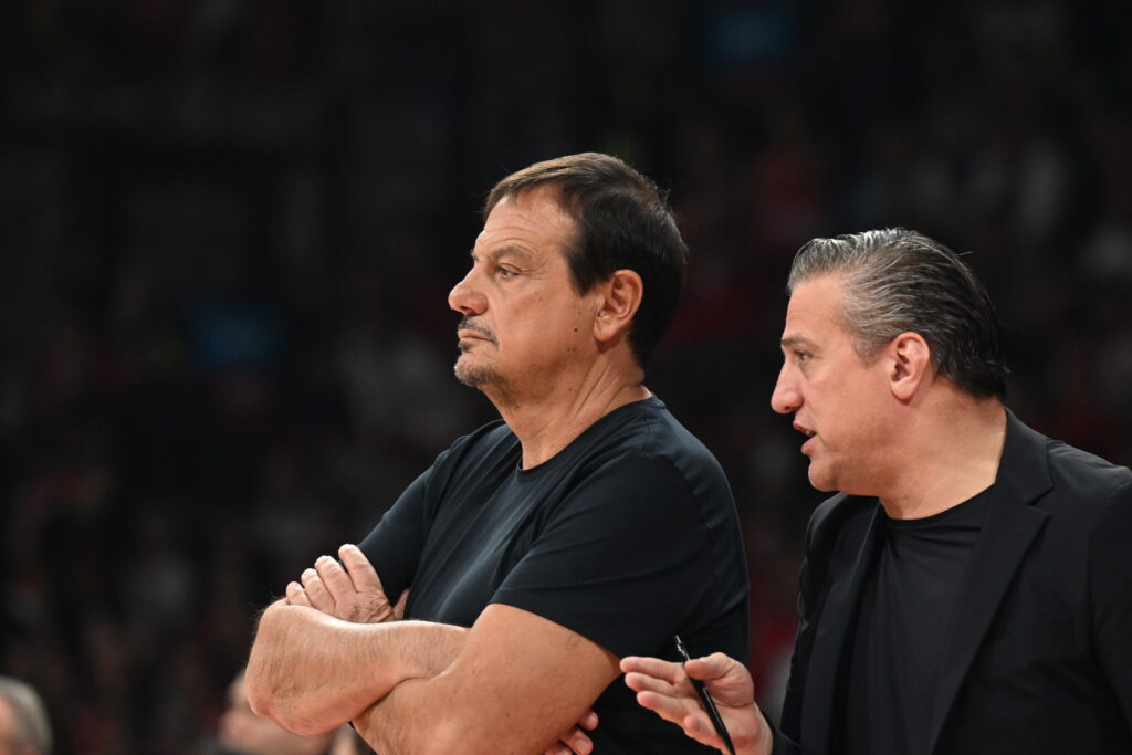 Ο... πονοκέφαλος του Αταμάν μετά το Ολυμπιακός-Παναθηναϊκός