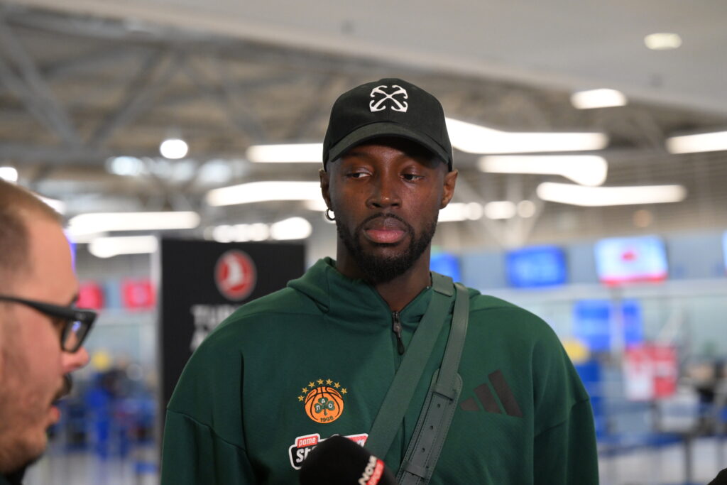 Γκραντ: «Σκληρή ομάδα η Εφές, αλλά είμαστε έτοιμοι»