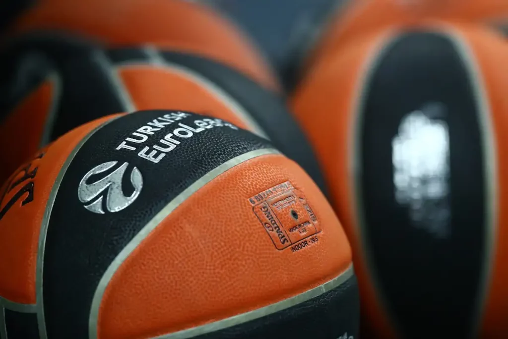 EuroLeague με Ενισχυμένες επιλογές σε Ντουμπάι και Φενέρ
