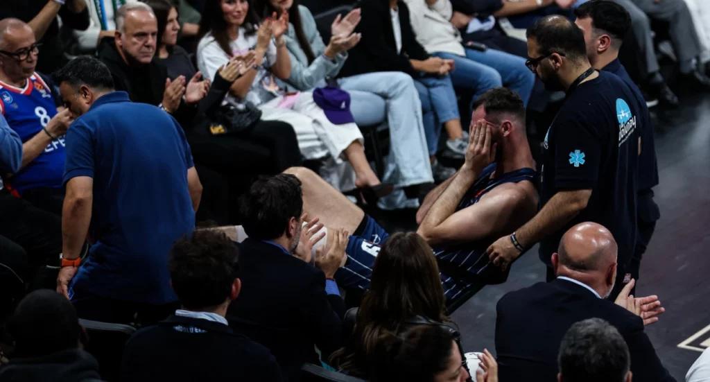 Συγκίνηση στην πράσινη οικογένεια: Οι ευχές του Παναθηναϊκού στον Γιώργο Παπαγιάννη