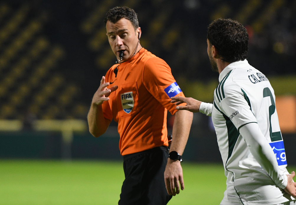 Διαιτητική ΑΛΗΤΕΙΑ και ισοπαλία για τον Παναθηναϊκό!