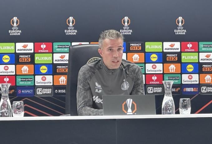 Φαν Πέρσι: «Πρέπει να κερδίσουμε τον Παναθηναϊκό» - Τι είπε για τις απουσίες