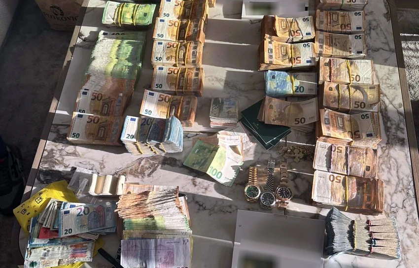 Φωτογραφίες ΣΟΚ: Τι βρέθηκε στο σπίτι του διαιτητή Νίκολιτς