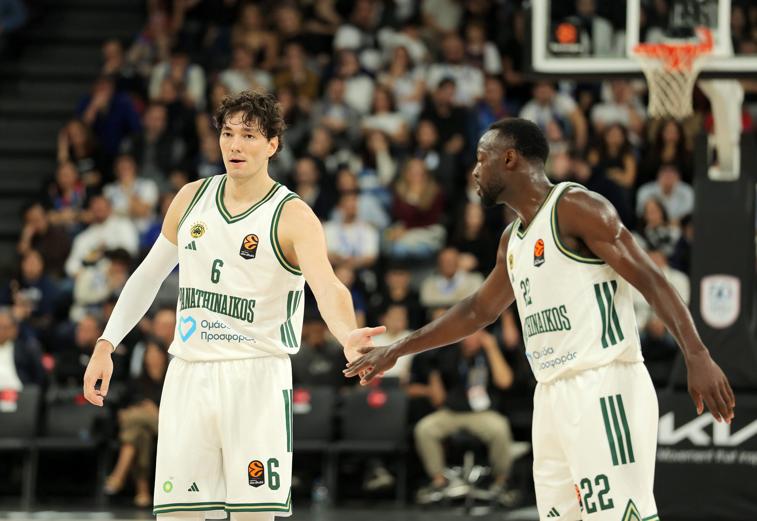 Δεν τον κουνάει κανείς απο την κορυφή!