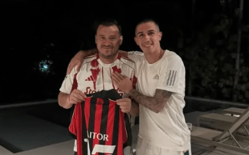 Ο Αϊτόρ έκρυψε το σήμα του Ολυμπιακού σε φωτογραφία με φίλο του (pic)