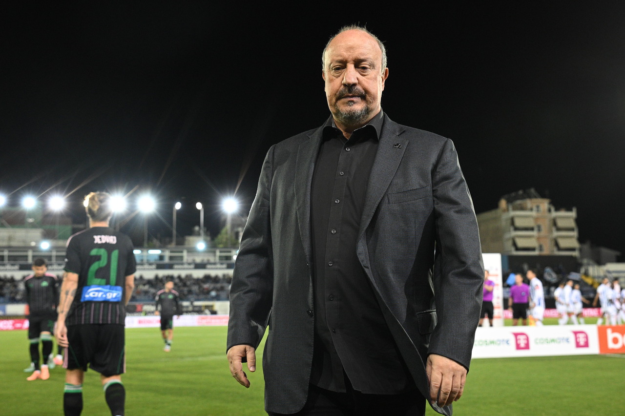 Μπενίτεθ: «Αυτά είπα στους παίκτες στα αποδυτήρια» - Οι δηλώσεις στη συν. Τύπου