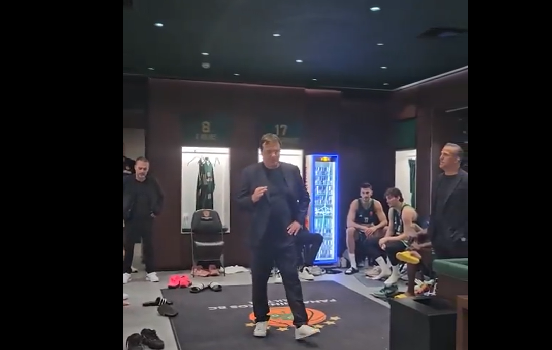 Βίντεο: Η ομιλία Αταμάν στα αποδυτήρια και το «δώρο» στους παίκτες!