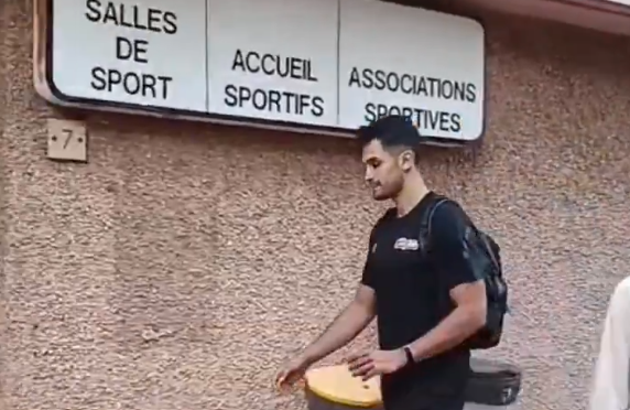 Ευρωλίγκα: Οι παίκτες του Παναθηναϊκού πήγαν με τα πόδια στο γήπεδο! (vid)