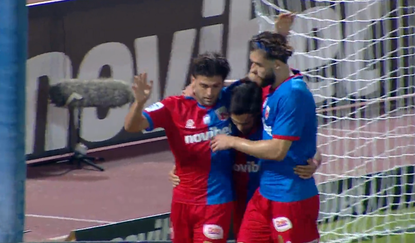 Βόλος - Παναθηναϊκός: Άπιαστη κεφαλιά ο Λάμπρου, 1-0 οι Θεσσαλοί - Δείτε το γκολ (vid)