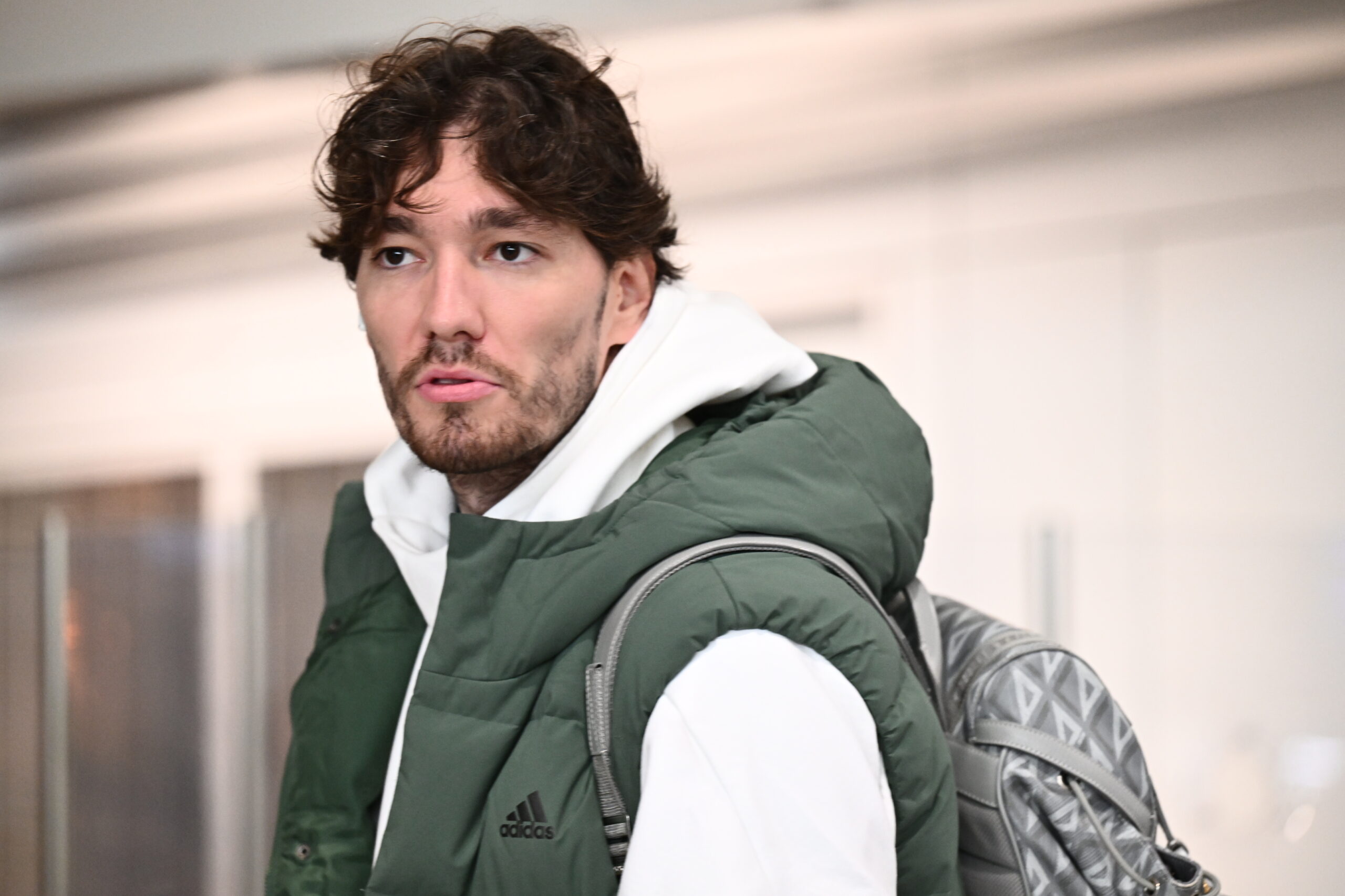 Φωτογραφίες: Με χαμόγελα και... Λεσόρ αναχώρησε για το «διπλό» ο Παναθηναϊκός (pics)