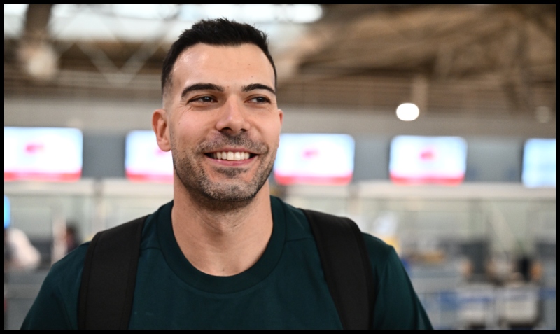 Φωτογραφίες: Με χαμόγελα και... Λεσόρ αναχώρησε για το «διπλό» ο Παναθηναϊκός (pics)