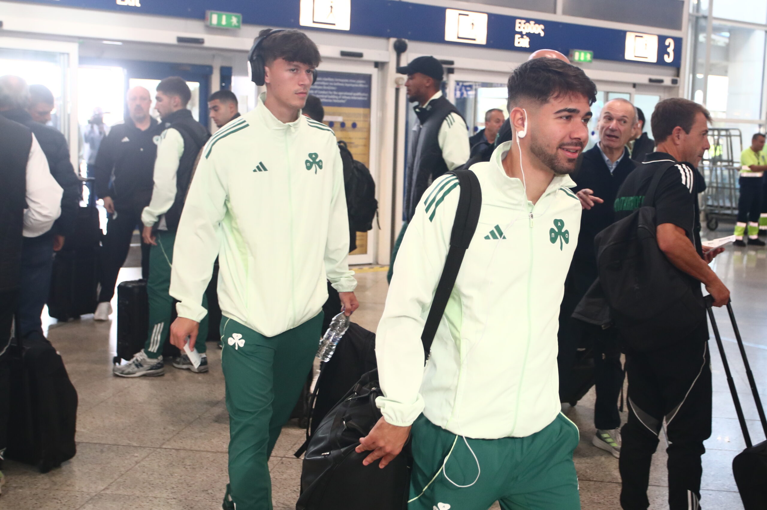 Φωτογραφίες: Αναχώρησε για Σουηδία ο Παναθηναϊκός - Η αποστολή με τους παίκτες