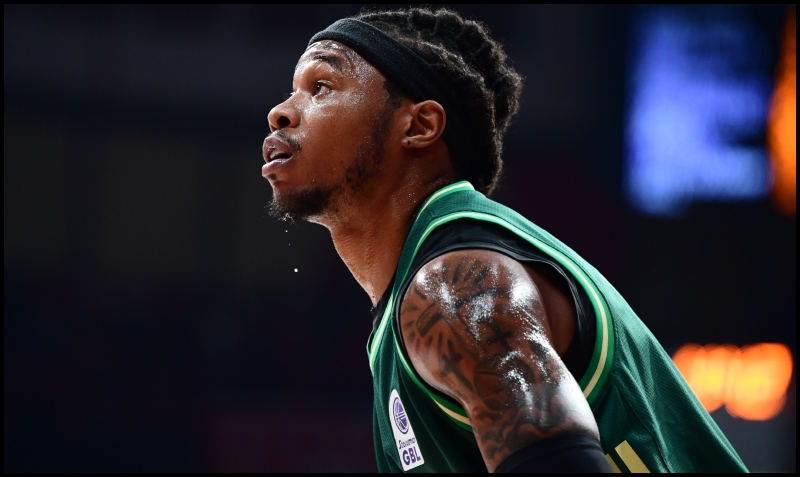 Ρισόν Χολμς: «Χτύπημα» για τον Μάικλ Τζάκσον με ανάρτηση στο «X» (pic)