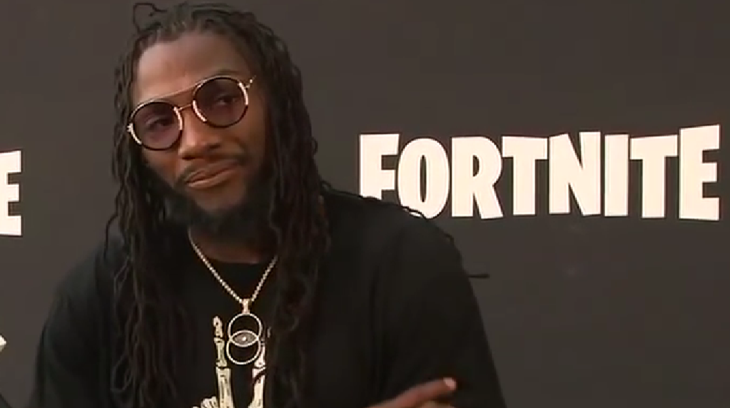 Παναθηναϊκός: Ο Κένεθ Φαρίντ είναι «δάσκαλος» στο... Fortnite (vid)