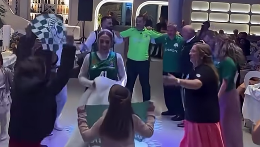 Παναθηναϊκός: Ζευγάρι έκανε τον πιο «καταπράσινο» γάμο της χρονιάς! (vid)