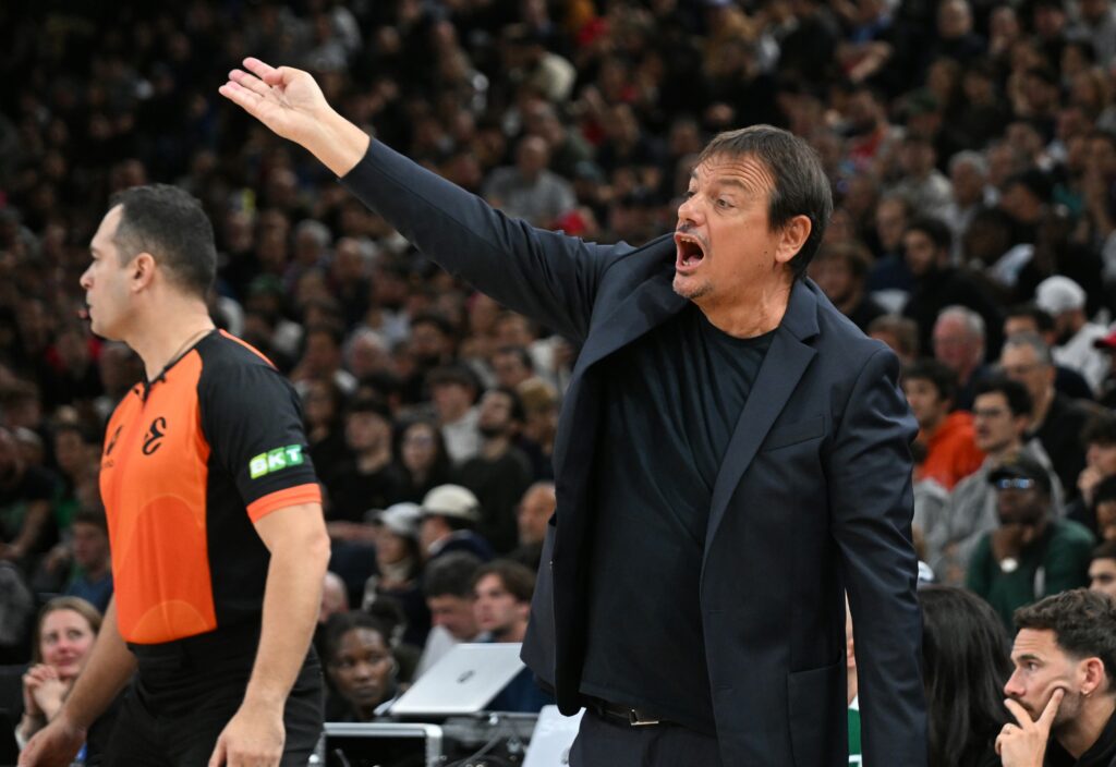 Αποθέωσε Φαρίντ ο Αταμάν - Οι δηλώσεις στη συν. Τύπου