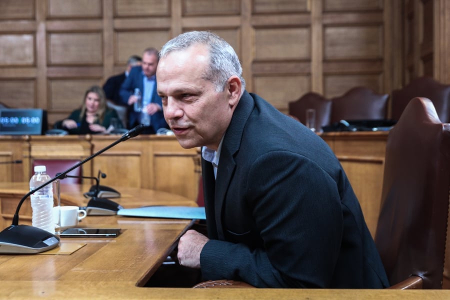 Χαμός στην Εξεταστική: «Τι κόμμα είστε;» - «Παναθηναϊκός…»