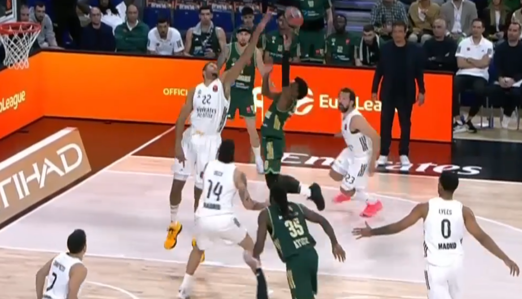 Ρεάλ - Παναθηναϊκός: Ο Σορτς «νίκησε» τον γίγαντα Ταβάρες! (vid)