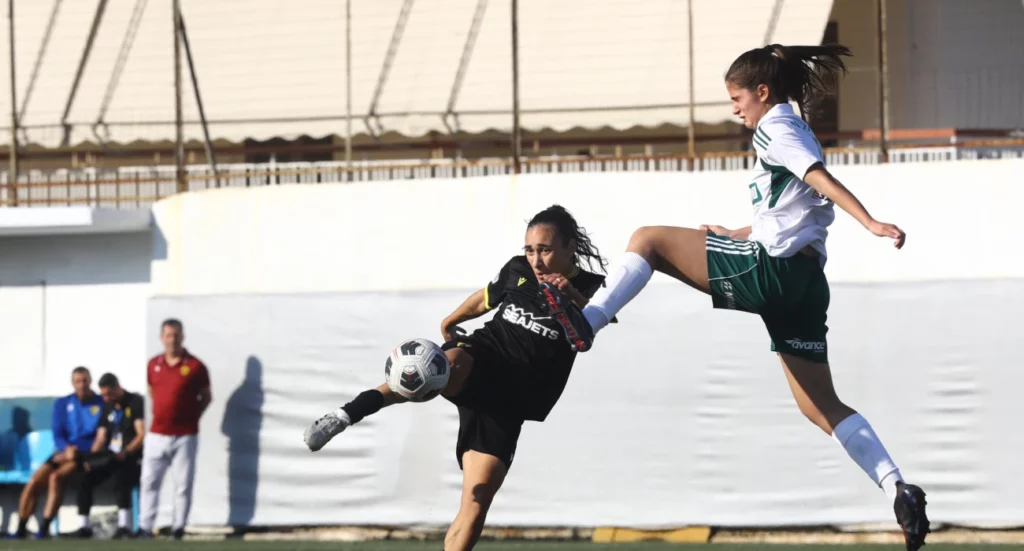 Πιάστηκαν στα χέρια στο ντέρμπι γυναικών ΑΕΚ-Παναθηναϊκός!