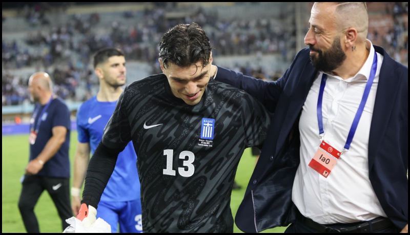 Οι σκέψεις του Χρήστου Μανδά για επιστροφή στην Ελλάδα - Τι απάντησε ο Έλληνας γκολκίπερ