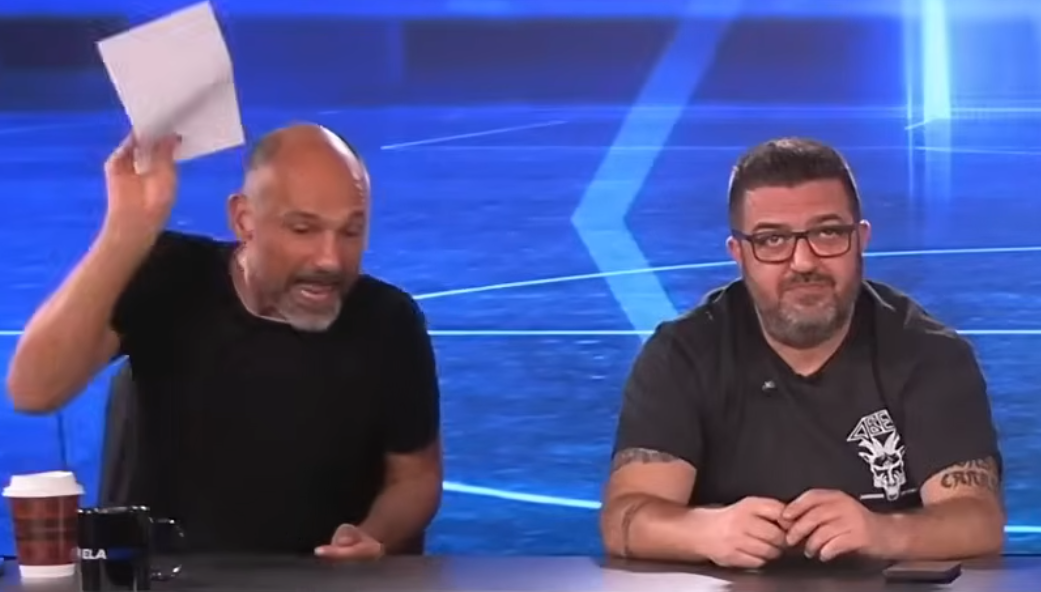 Ξέσπασμα Μανωλιουδάκη για τα πρωταθλήματα του Ολυμπιακού: «Δεν μιλάει κανένας, την πουτ@@α μου!» (vid)