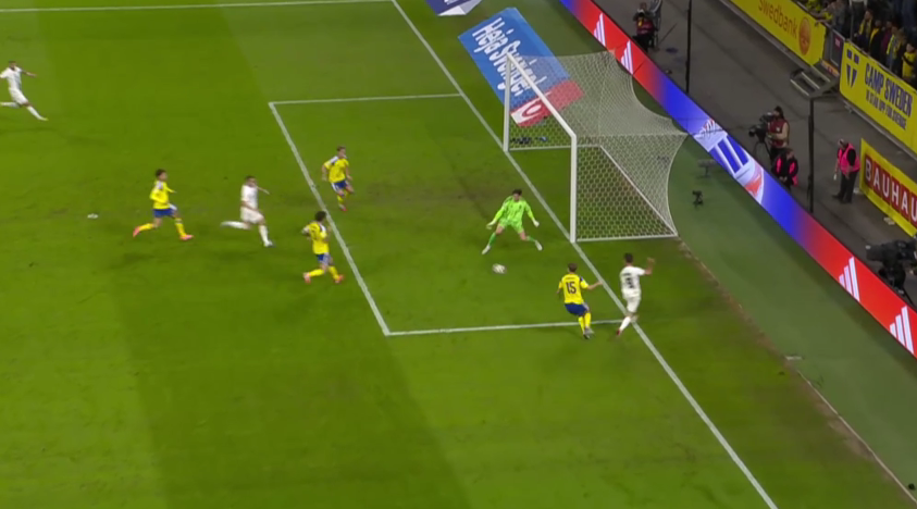 Σουηδία - Σλοβενία: Ο Σπόραρ τα έκανε όλα - Σέρβιρε έτοιμο γκολ για το 0-1 (vid)