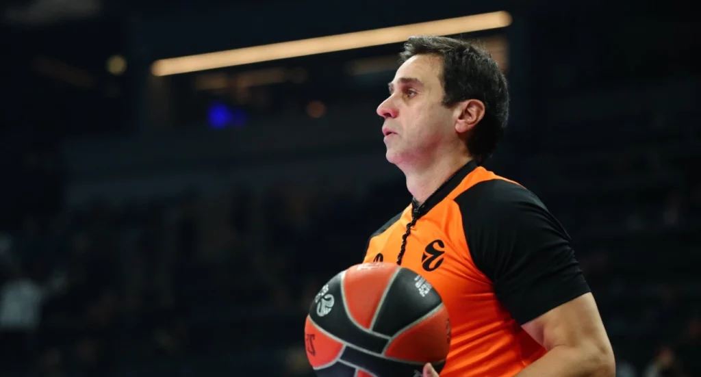 Επίσημο: Αυτοί είναι οι διαιτητές στο Παναθηναϊκός-Ντουμπάι BC
