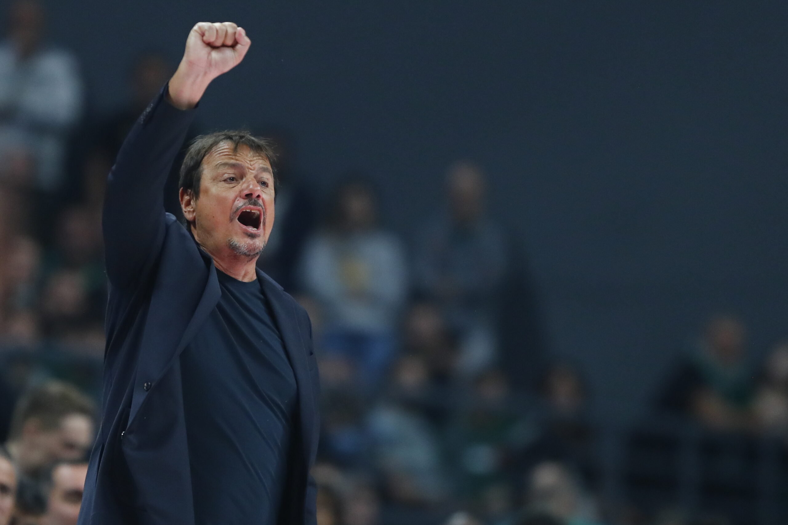 Αταμάν: Ατάκα για σέντερ και... τερματοφύλακα - Οι δηλώσεις στη συν. Τύπου