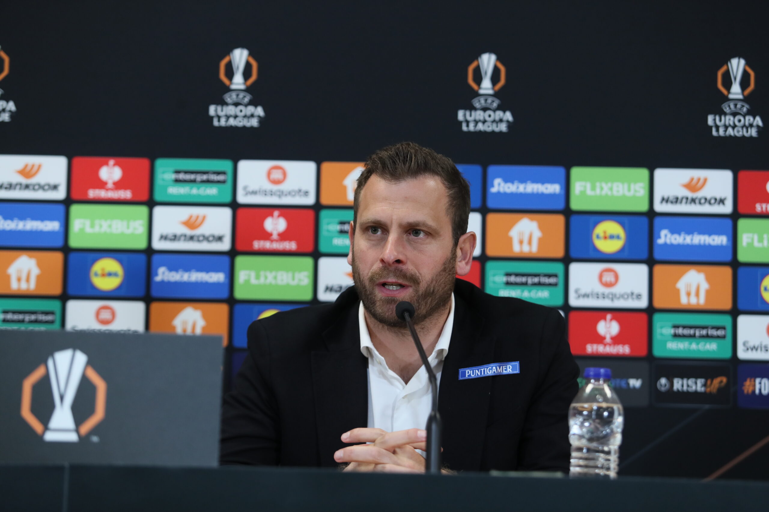 Προπονητής Στουρμ Γκρατς: «Με μια κορυφαία εμφάνιση στην Αθήνα μπορούμε να έχουμε αποτέλεσμα»