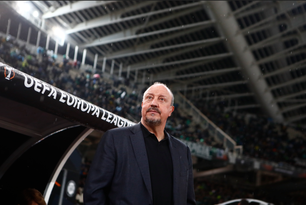 Μπενίτεθ στη συν. Τύπου: «Γι΄αυτό επέλεξα τριάδα» - Ντρίμπλα για τις μεταγραφές