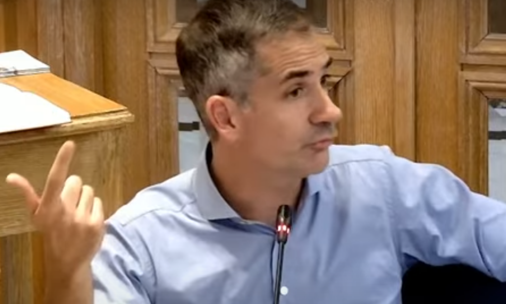 Αποκάλυψη Μπακογιάννη για Βοτανικό: «Για αυτό υπάρχει καθυστέρηση...»