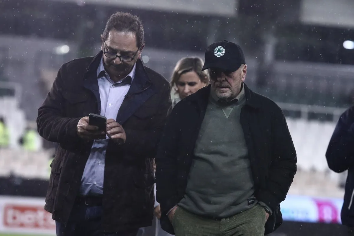 Φωτογραφίες: Τετ-α-τετ Αλαφούζου – Πρίτσα μετά το Παναθηναϊκός – Κηφισιά