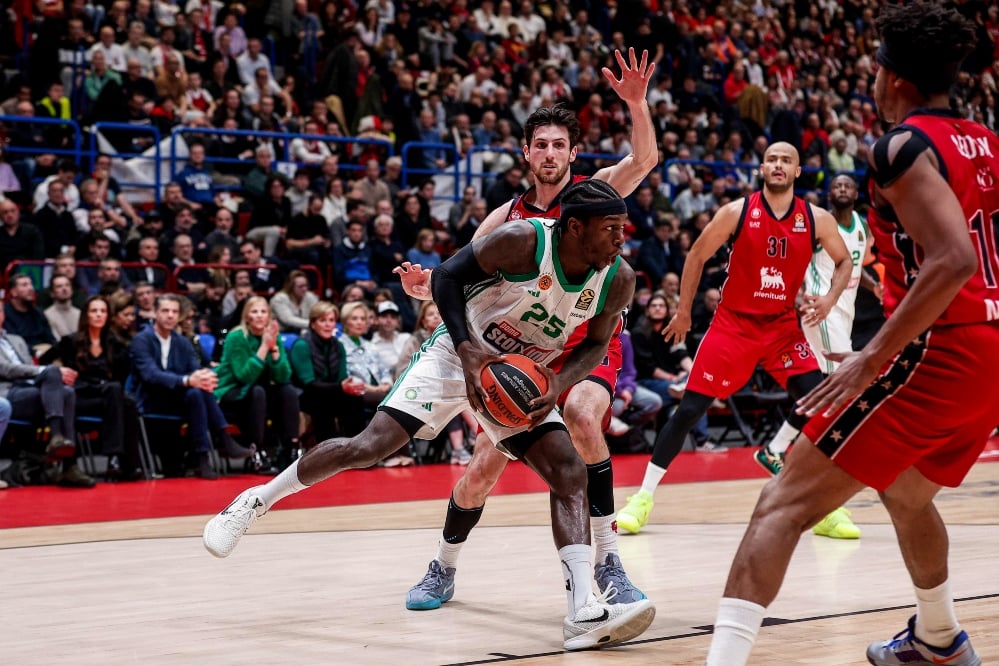 Με επτά απουσίες η Αρμάνι κόντρα στην Τρέντο πριν υποδεχθεί τον Παναθηναϊκό