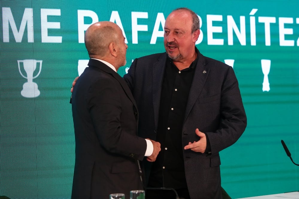 Μίλησαν Αλαφούζος-Μπενίτεθ μετά την ΑΕΛ, τι συζήτησαν - Το μήνυμα στον Ισπανό προπονητή