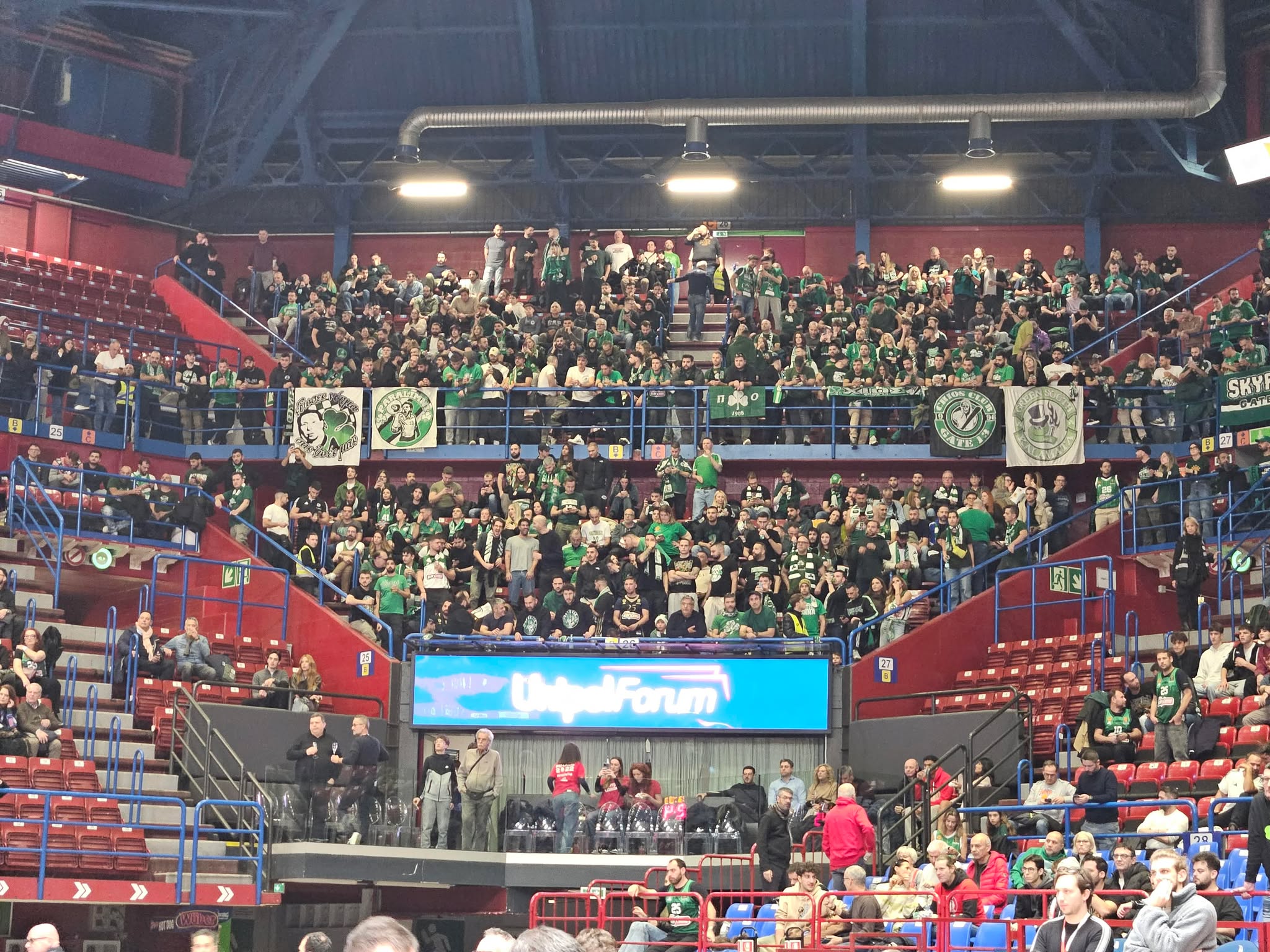 Αρμάνι Μιλάνο - Παναθηναϊκός: Τόσοι οπαδοί θα στηρίξουν το «Τριφύλλι»! (pics)