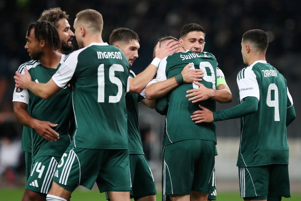 Το τριγυρίζει καιρό, το βρίσκει με τον Βόλο ο Τετέ!