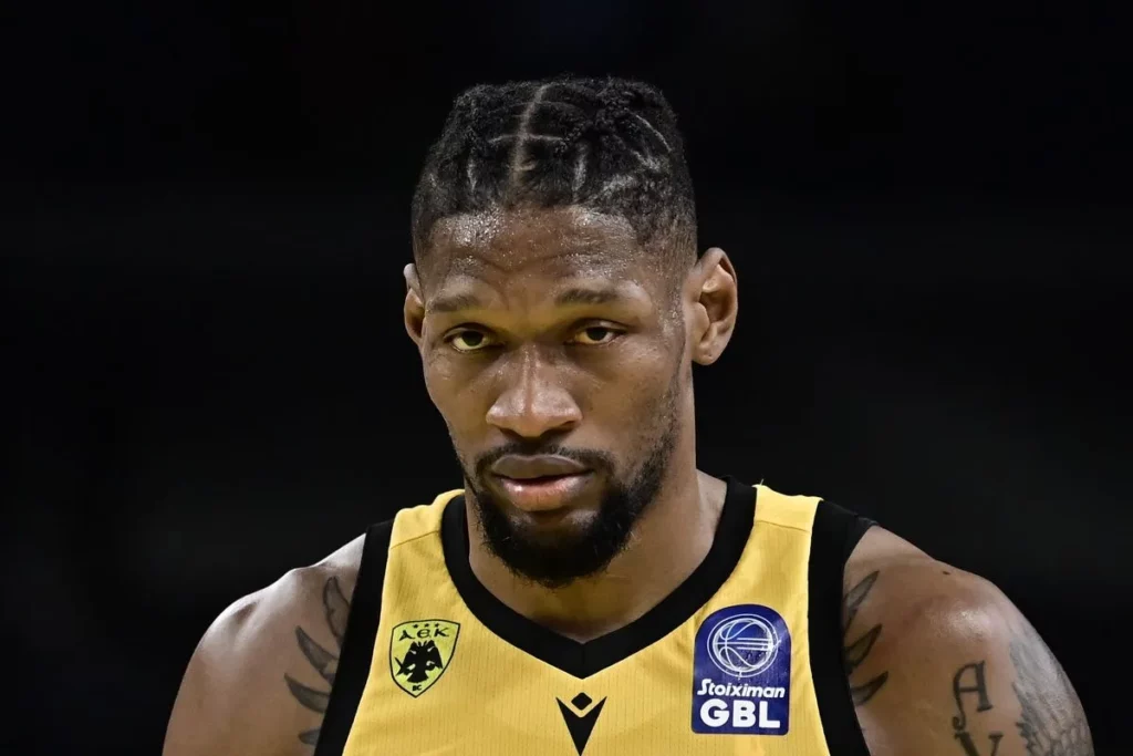 Πολλά προβλήματα στην ΑΕΚ ενόψει Παναθηναϊκού - Αμφίβολος και ο Σίλβα