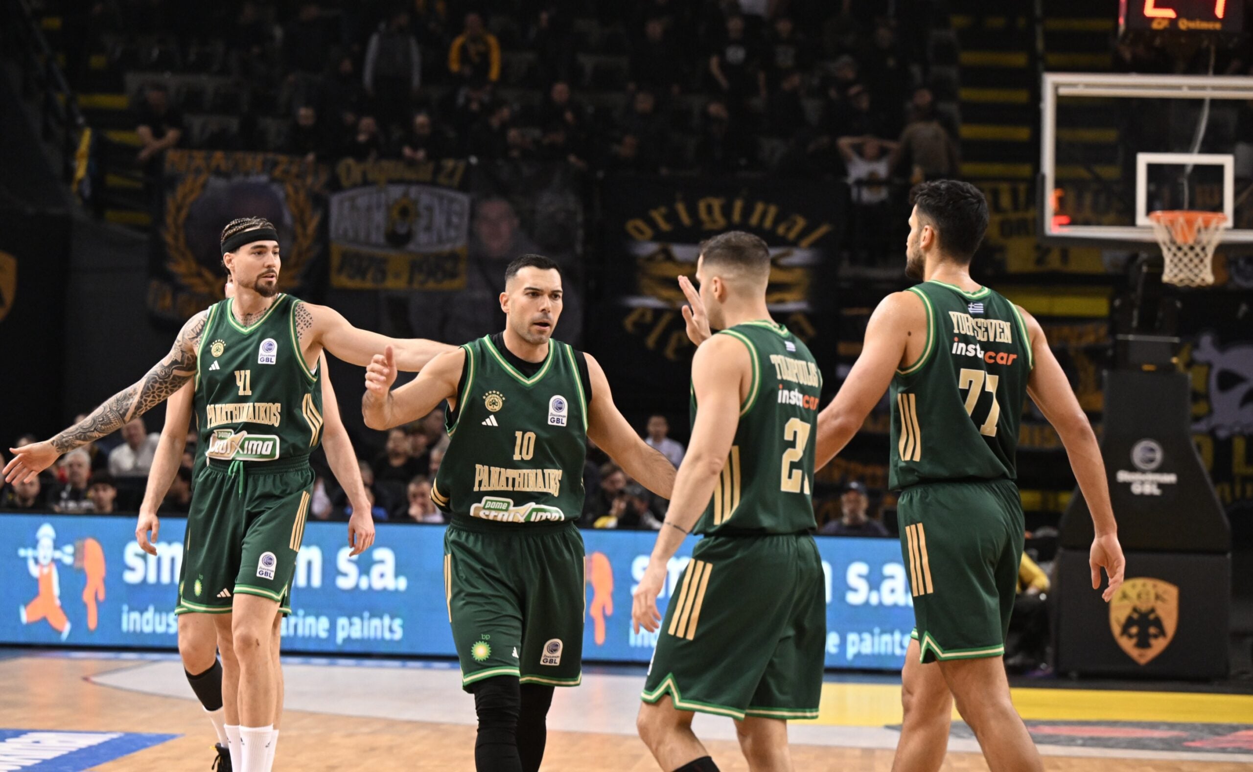 Οδοστρωτήρας ο Παναθηναϊκός, ισοπέδωσε την ΑΕΚ με... 100αρα!