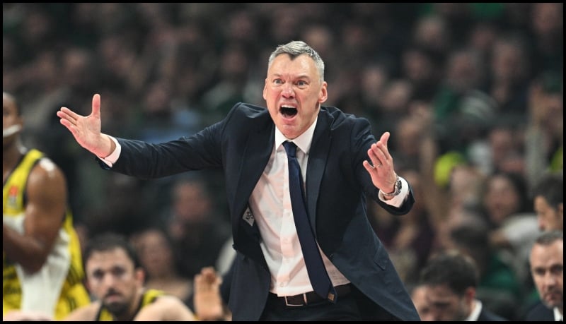 Σάρας για τον αγώνα με τον Παναθηναϊκό: «Από τις πιο δύσκολες δοκιμασίες της χρονιάς»