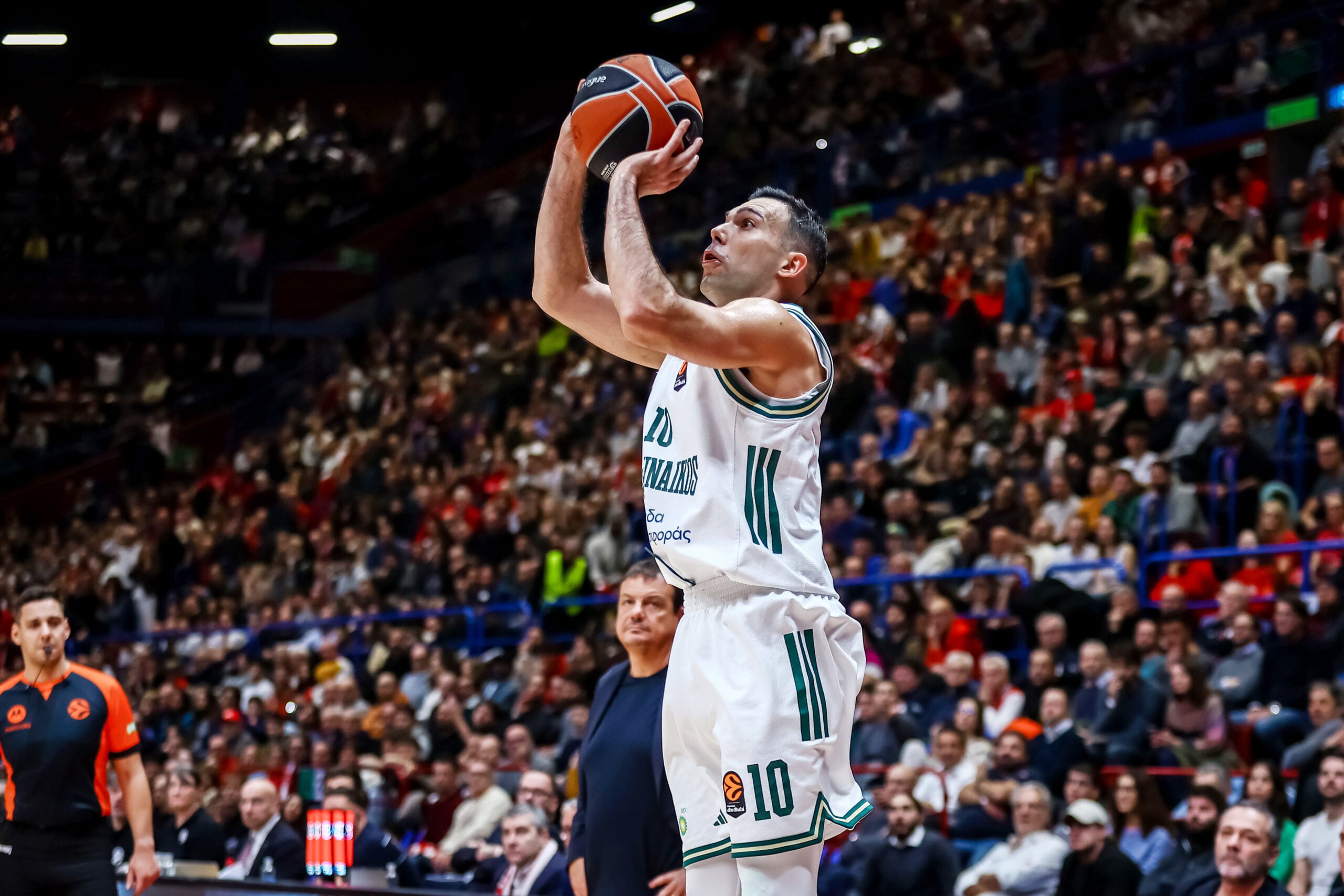 Ο Σλούκας θα… σερβίρει την νίκη στην Τουρκία!