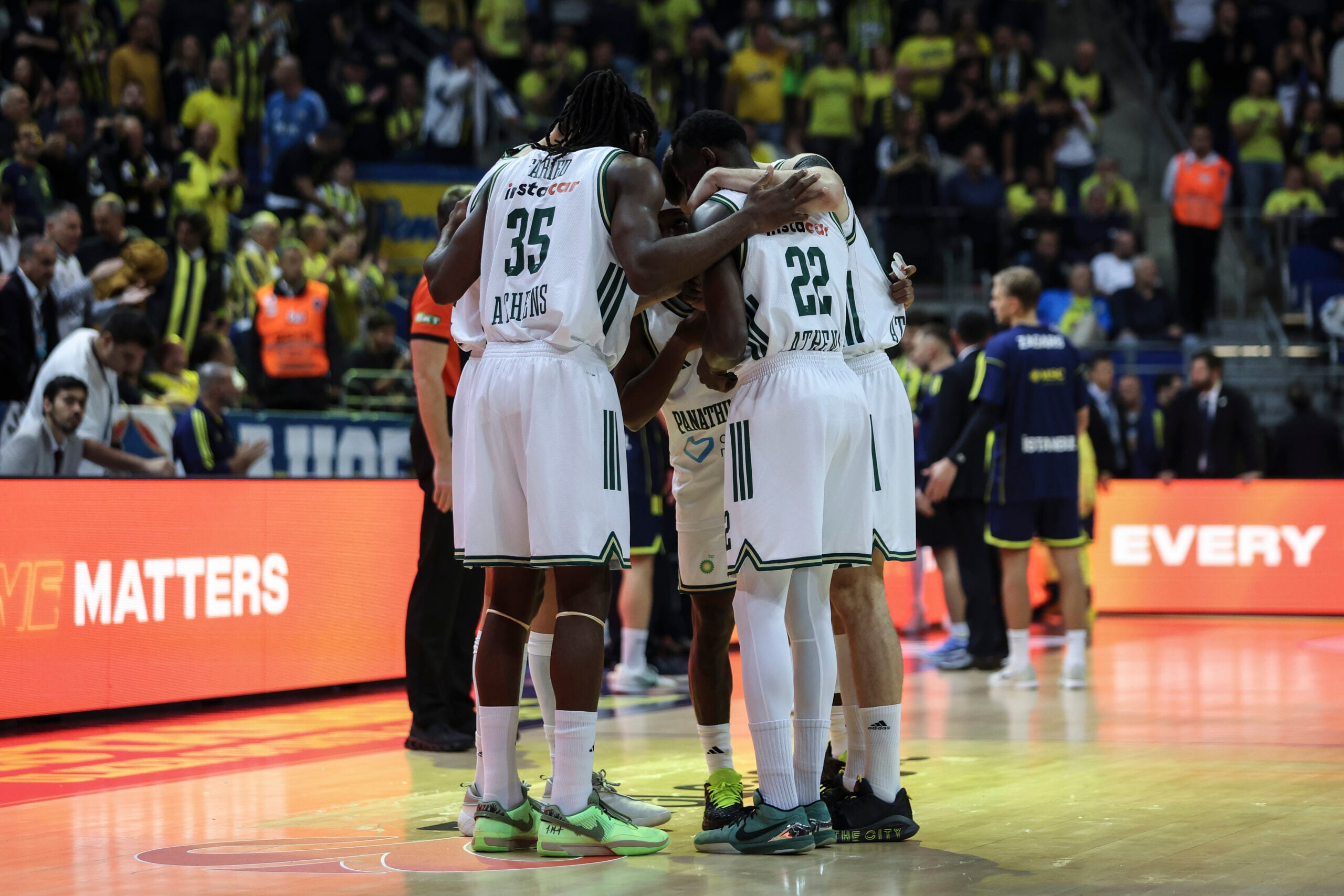 Φενέρμπαχτσε-Παναθηναϊκός 37-41: Οι πόντοι των παικτών στο ημίχρονο