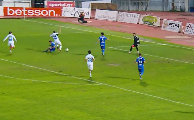 Ο Κόκκινος «ακύρωσε» πέναλτι υπέρ του Παναθηναϊκού έπειτα από παρέμβαση VAR! (vid)